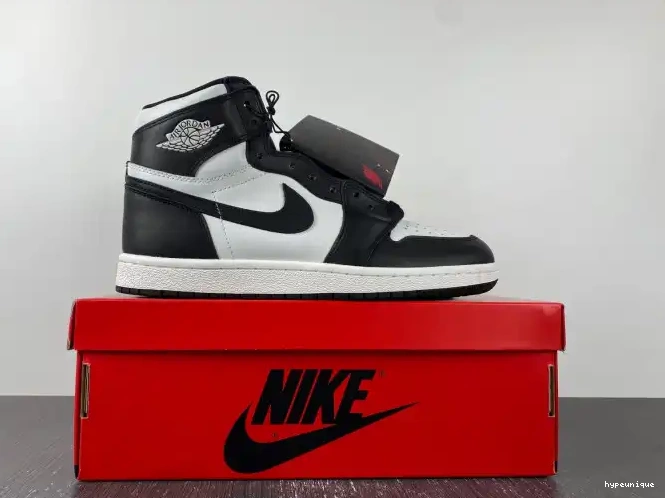 HYPE Jordan White High BQ4422-001 (2023) Retro 1 85 Black 0405